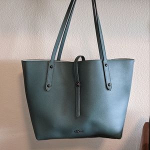 Coach tote / carryall